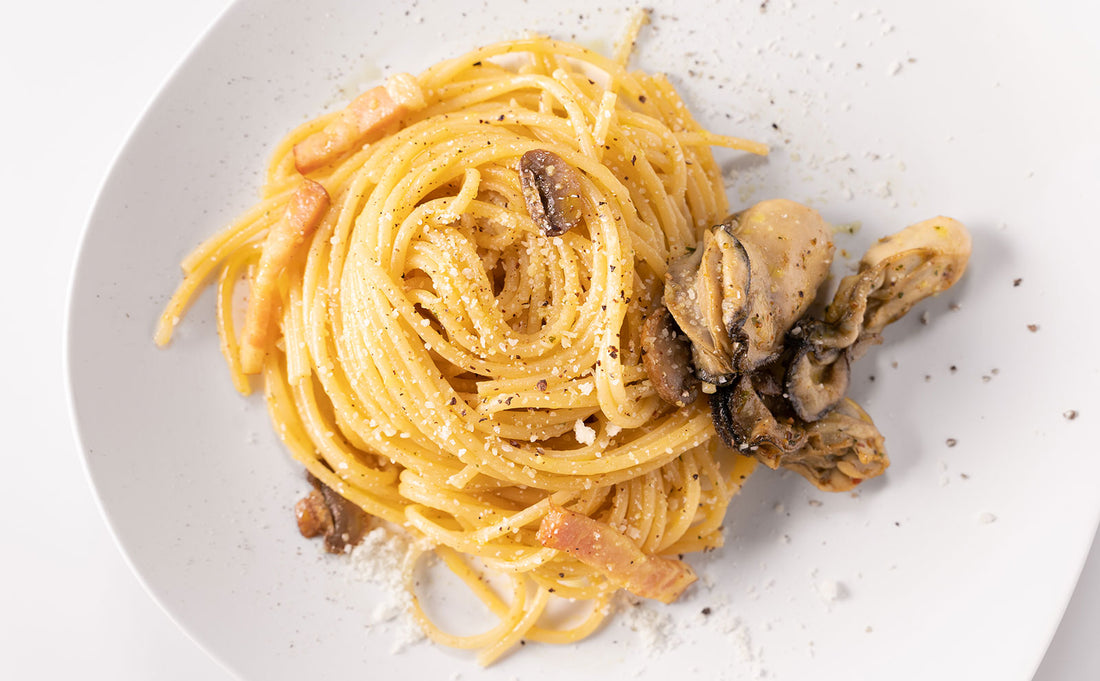 牡蠣とベーコンのオイルパスタ